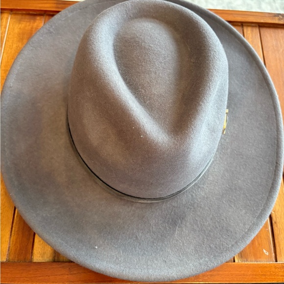 Olive & Pique Wool Wide Brim Woman’s Hat main image 8